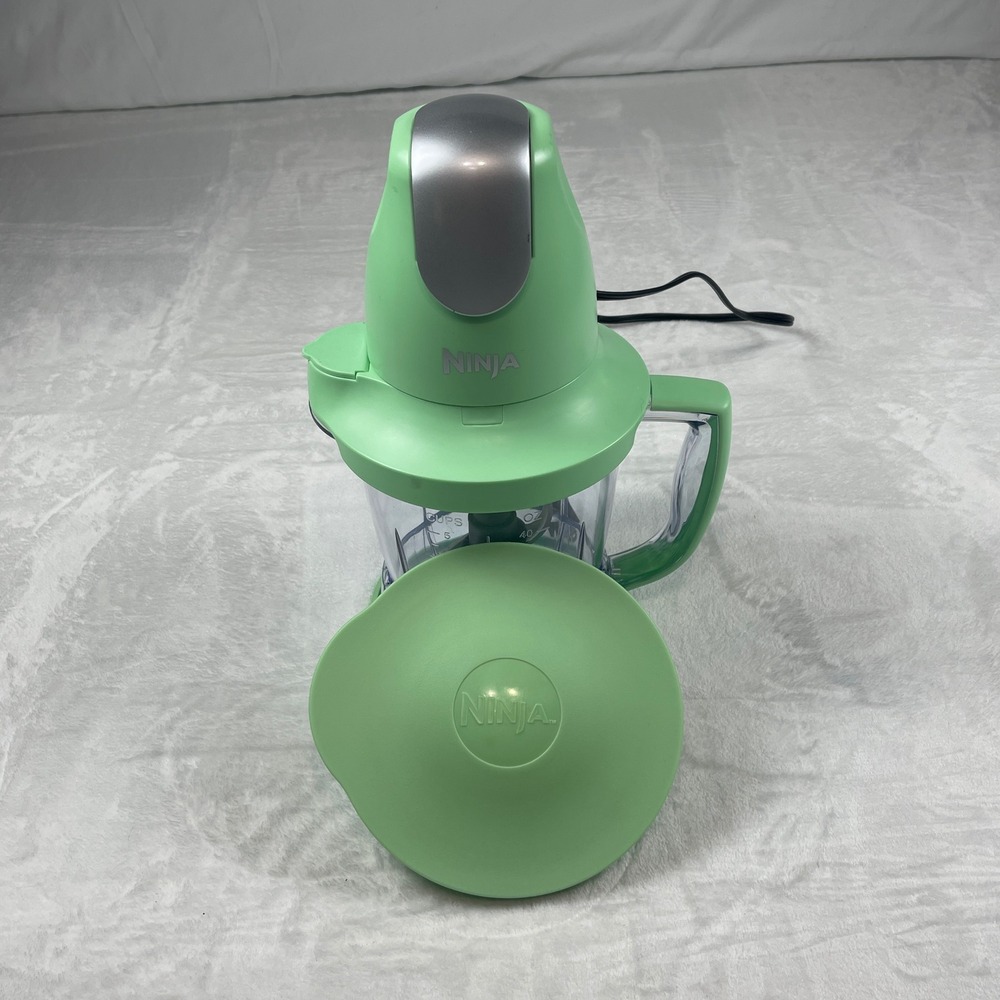 Ninja Master Prep 40oz Food Processor Blender Mint Green QB900B 4-Blade Chopper